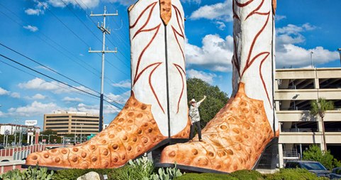The Tallest cowboy boot sculpture measures 10.4m (35 ft 3 in) in height and was constructed by Bob Wade, 72, (USA) of San Antonio, Texas.